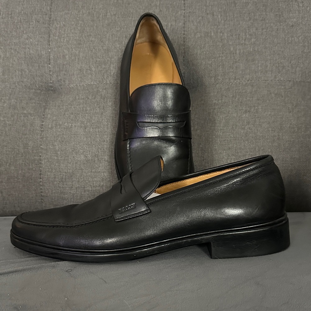 Bally Classic Black Leather Slip-On Loafers Size 12